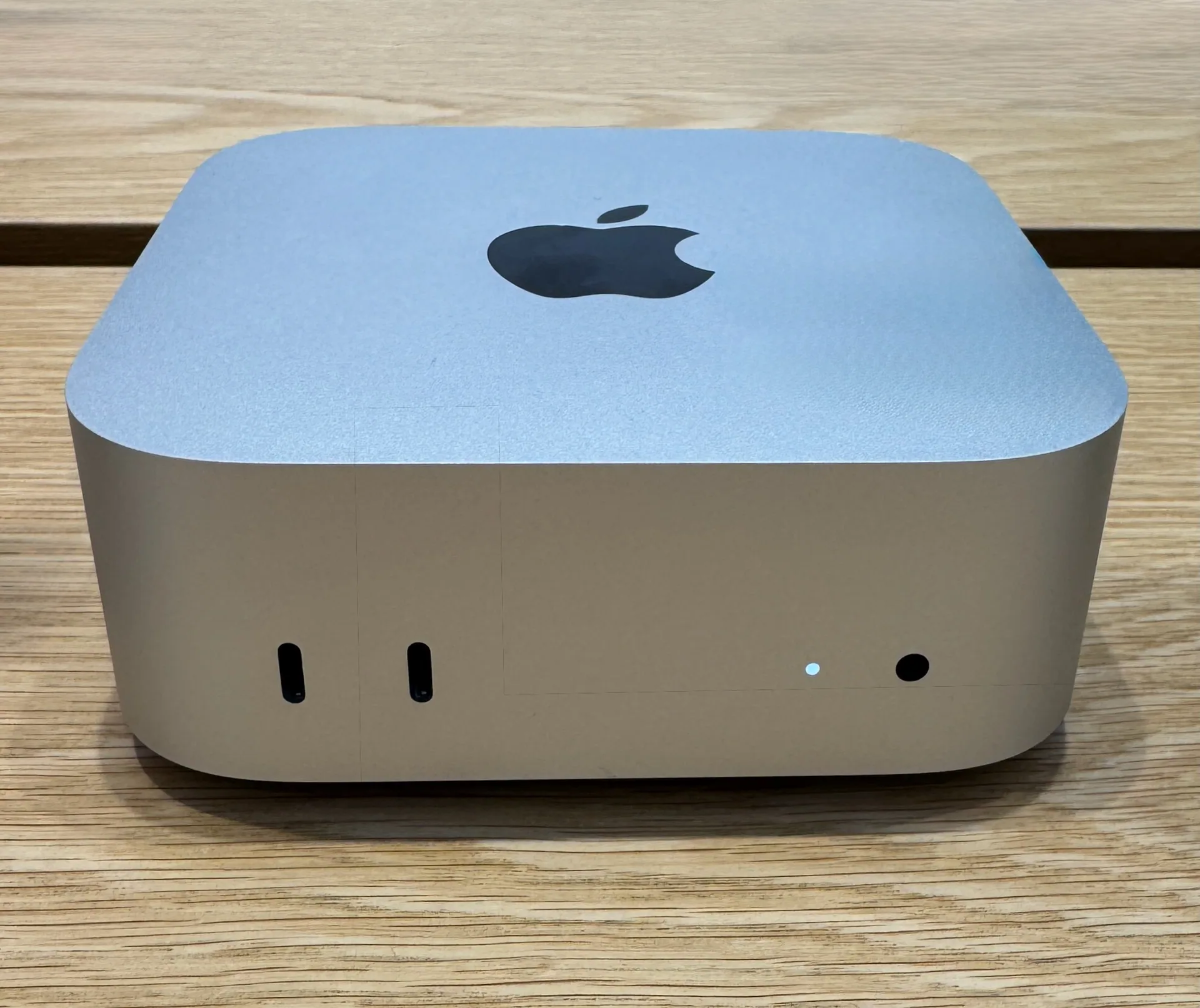 Apple Mac mini (M4, 2024)