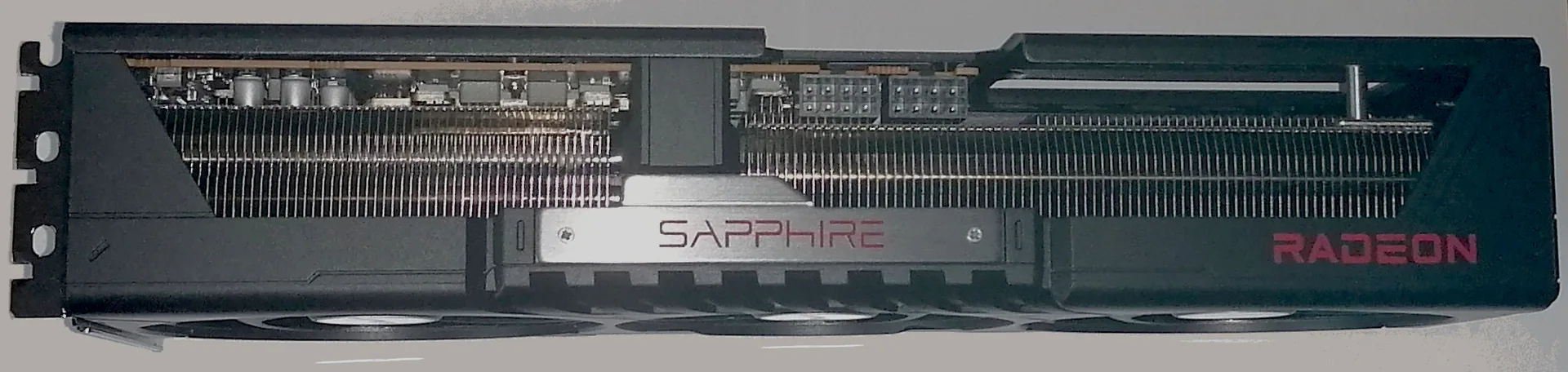 Sapphire Pulse Radeon RX 9070 XT